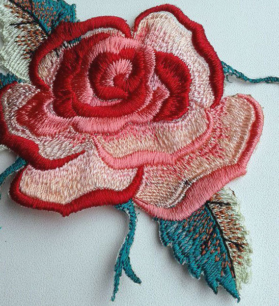 Moks(p)32 Beautiful peach red rose embroidered delicate flowers embroidery patch