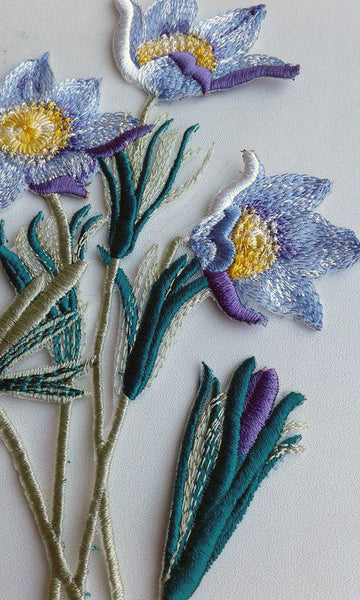 Moks29(p) pasque-flower Embroidery Patches