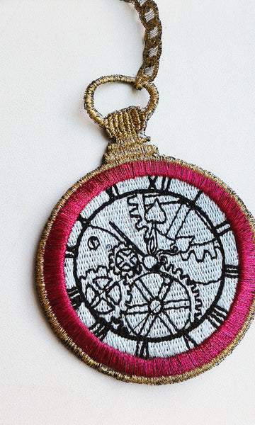 Moks46(p) Steampunk embroidered patch clock