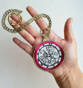 Moks46(p) Steampunk embroidered patch clock