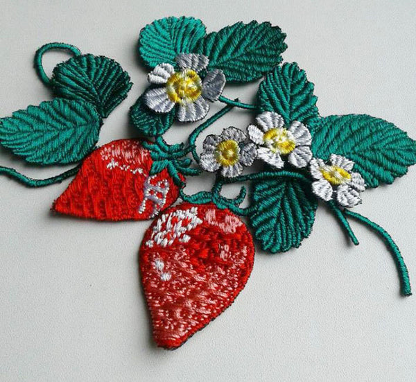 Moks117(p) set Strawberry Patch with flowers and leaves for creativity - Vegetable patch