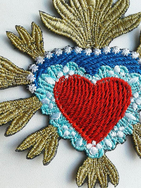 Moks120(p) Sacred Heart milagro embroidery patch