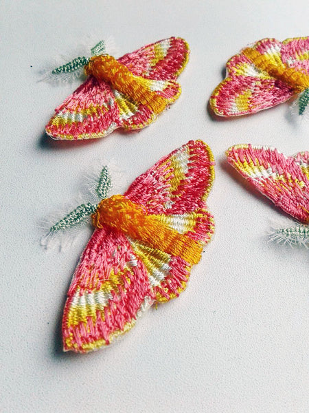 Moks147(p) Set 4 pieces rosy maple moth Embroidered Patches