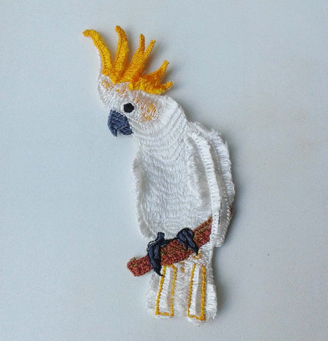 Moks138(p) cockatoo parrot small embroidered patch