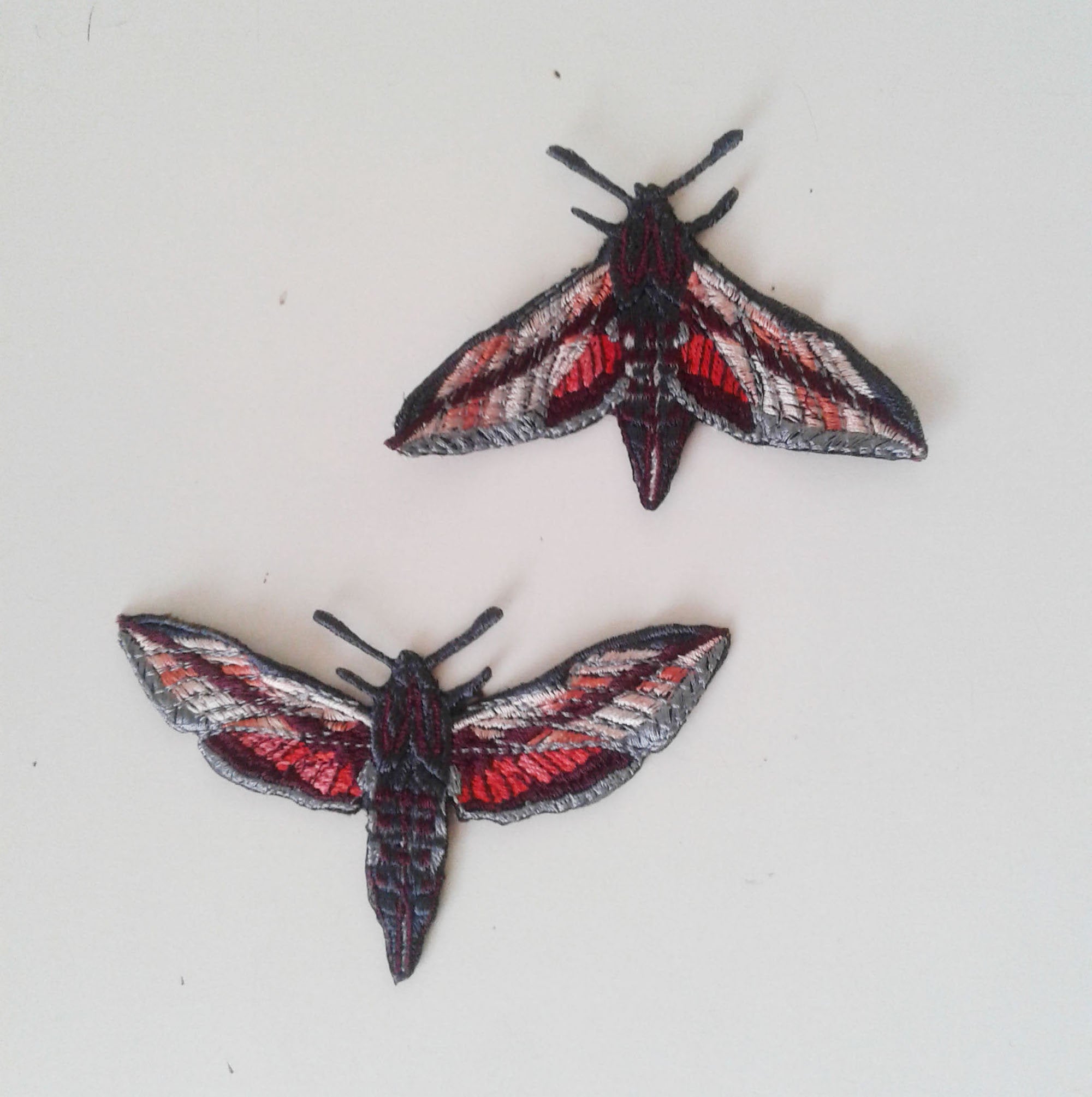 moks227(p) set of two hummingbird hawk-moth embroidered patch