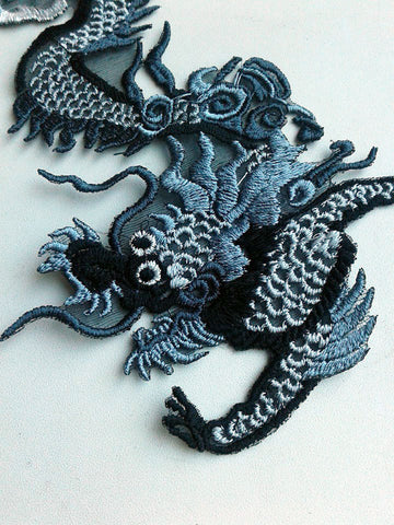 Moks92(p) gray dragon embroidered patch