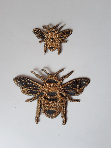 Moks278(p)  set of 2 pieces golden bee patch, embroidered patch