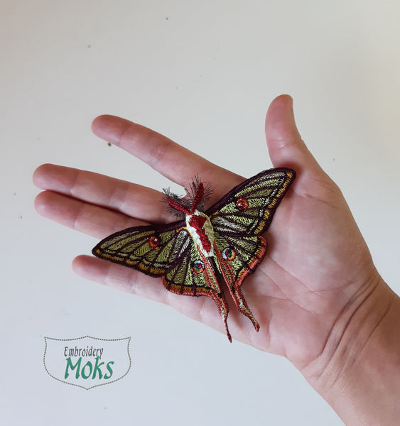 Moks371(p) Moth embroidery patch - Spanish moon moth - graellsia isabellae