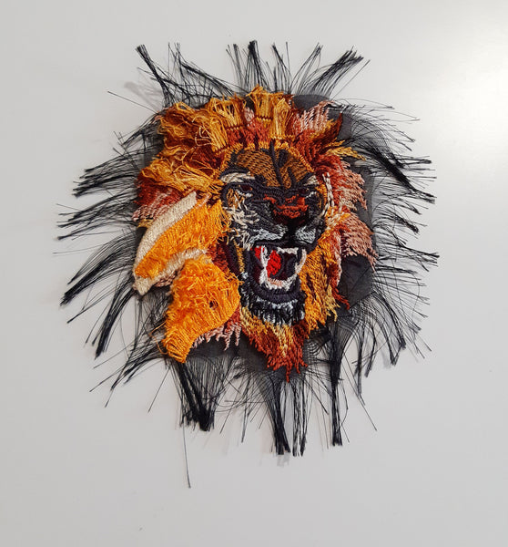 Moks334(p) lion embroidered patch, animal patch