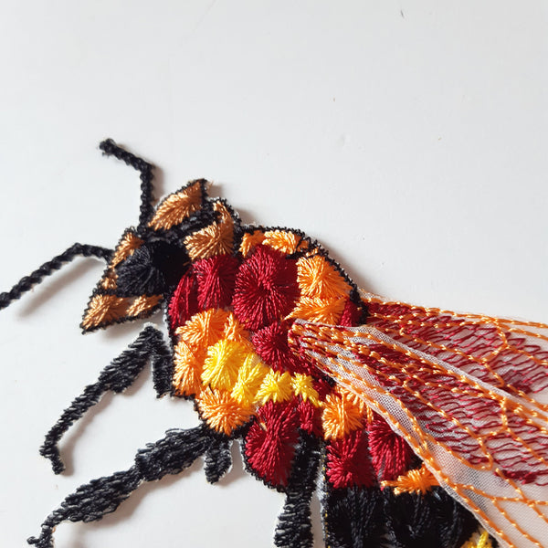 Moks420(p) bee embroidery patch